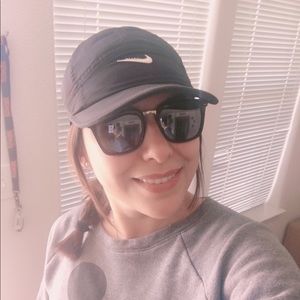 Meet your Posher, Alejandra